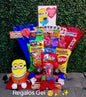 Arreglo de dulces y peluche